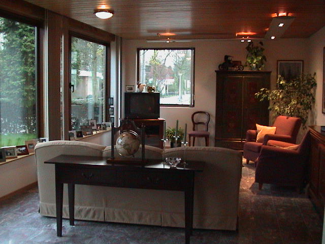 FamilyRoom.JPG